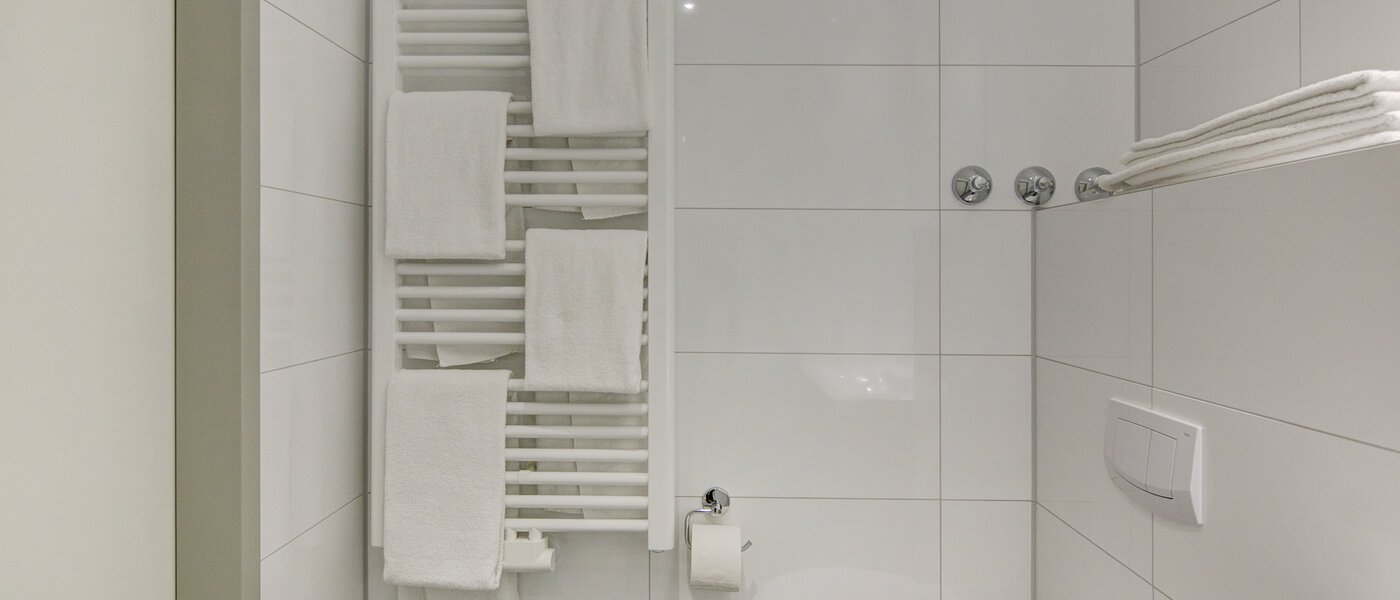 apartment Ismaning 04 bathroom 9506