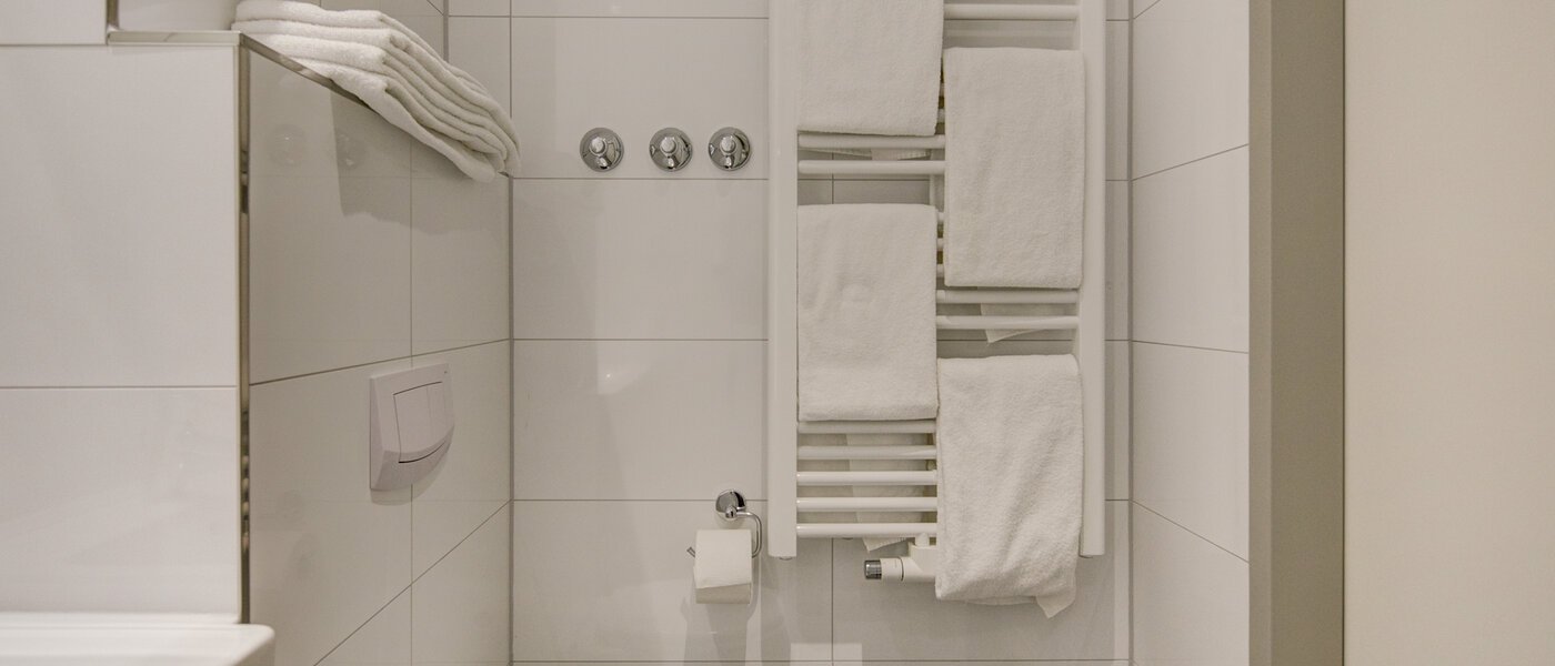 apartment Ismaning 04 bathroom 9508