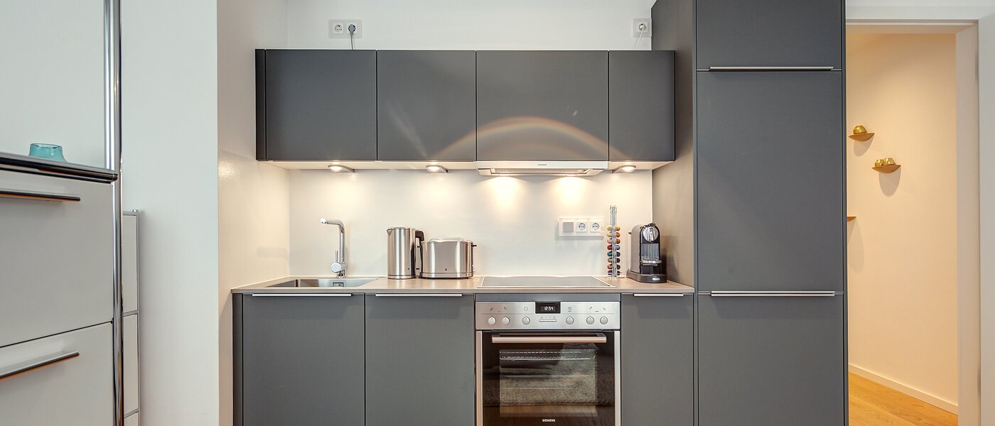 apartment München Schwabing (rechts der Leopoldstraße) 01 kitchen 9520