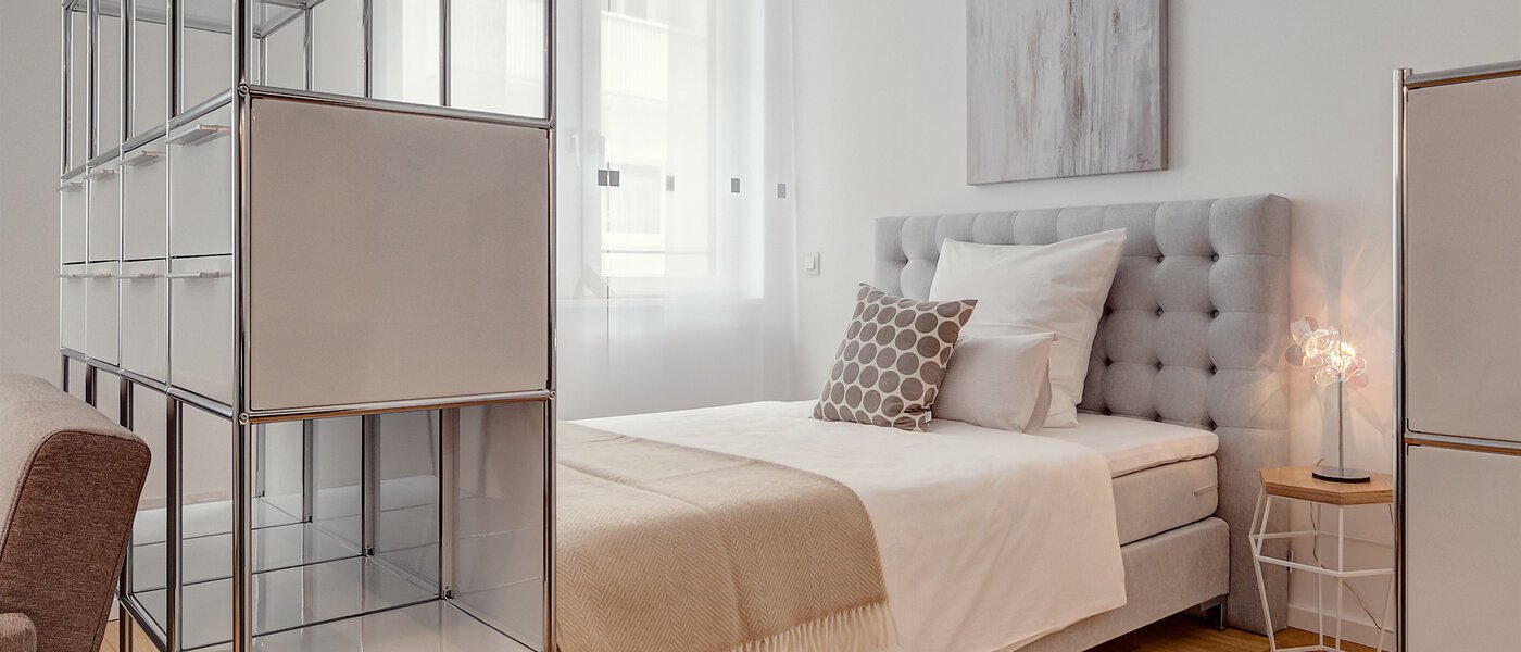 apartment München Schwabing (rechts der Leopoldstraße) 02 sleeping area 9520