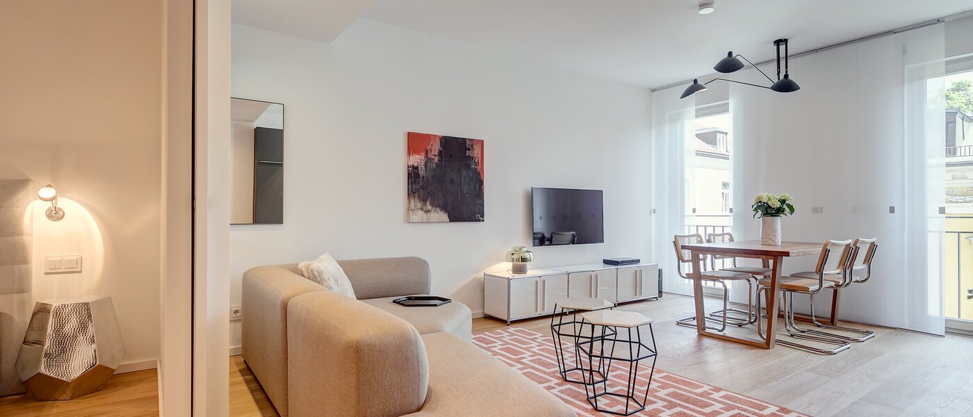 apartment München Schwabing (rechts der Leopoldstraße) 03 living room 9521