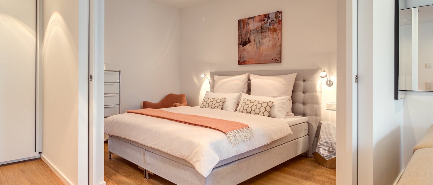 apartment München Schwabing (rechts der Leopoldstraße) 02 sleeping area 9521