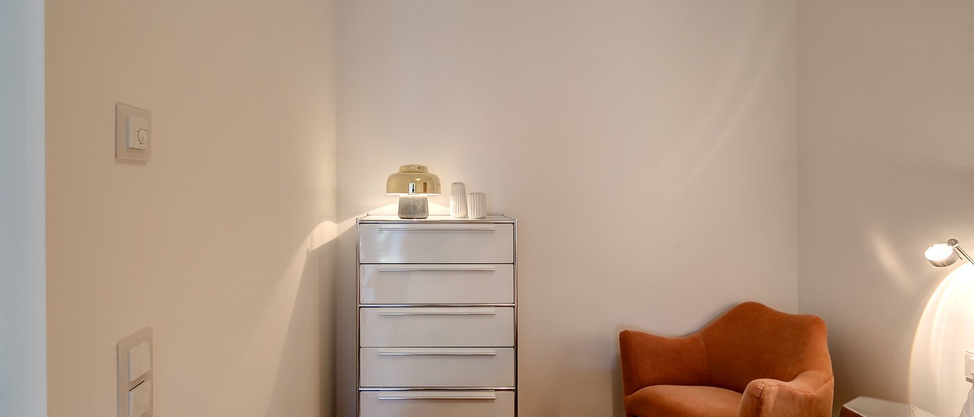 apartment München Schwabing (rechts der Leopoldstraße) 03 sleeping area 9521