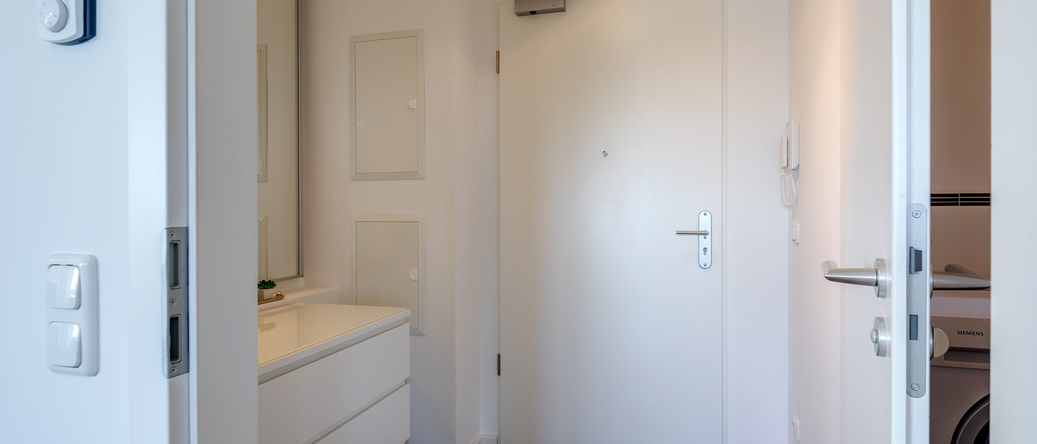 apartment Unterschleißheim 02 hall 9534