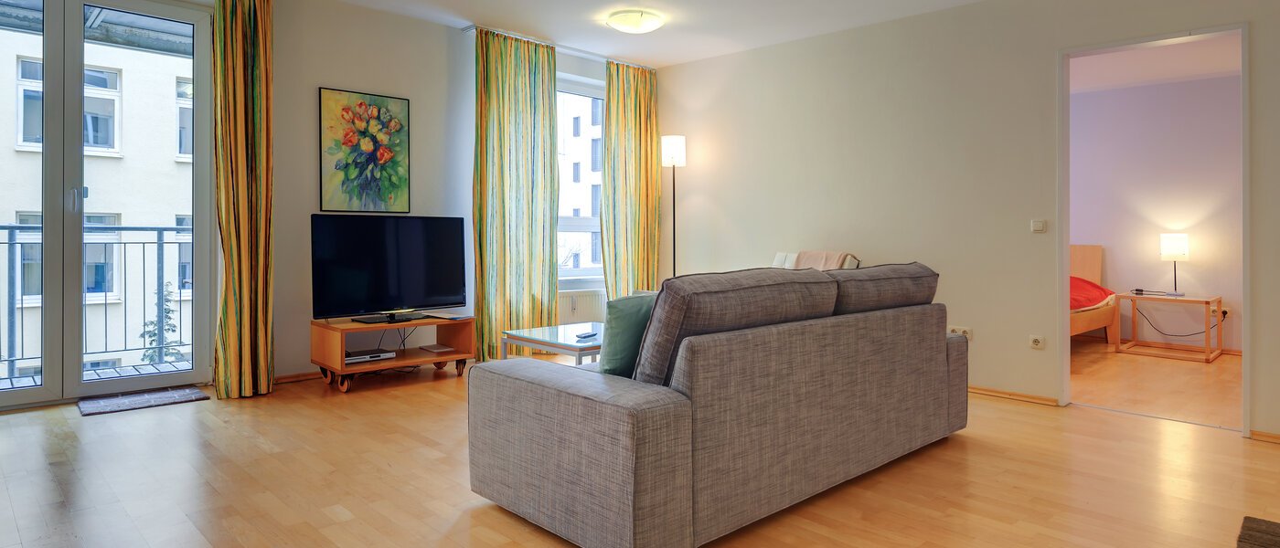 apartment München Maxvorstadt - Museumsviertel 01 living room 954
