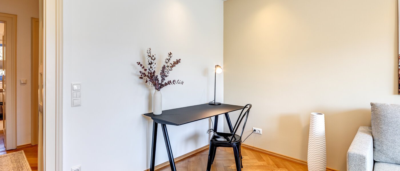 apartment Unterschleißheim Am Hart 05 living area 955