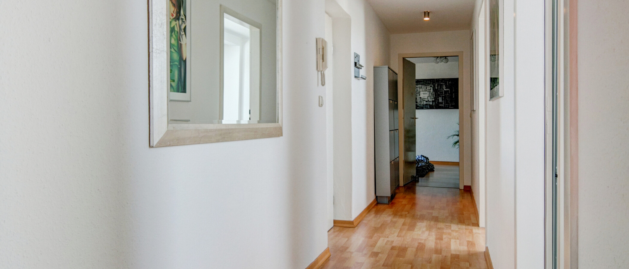 attic apartment München Haidhausen 02 hall 9579