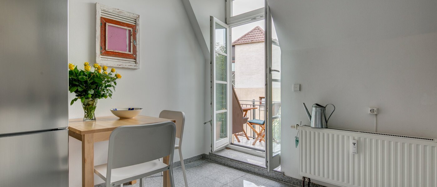 maisonette München Lehel 02 kitchen 9580