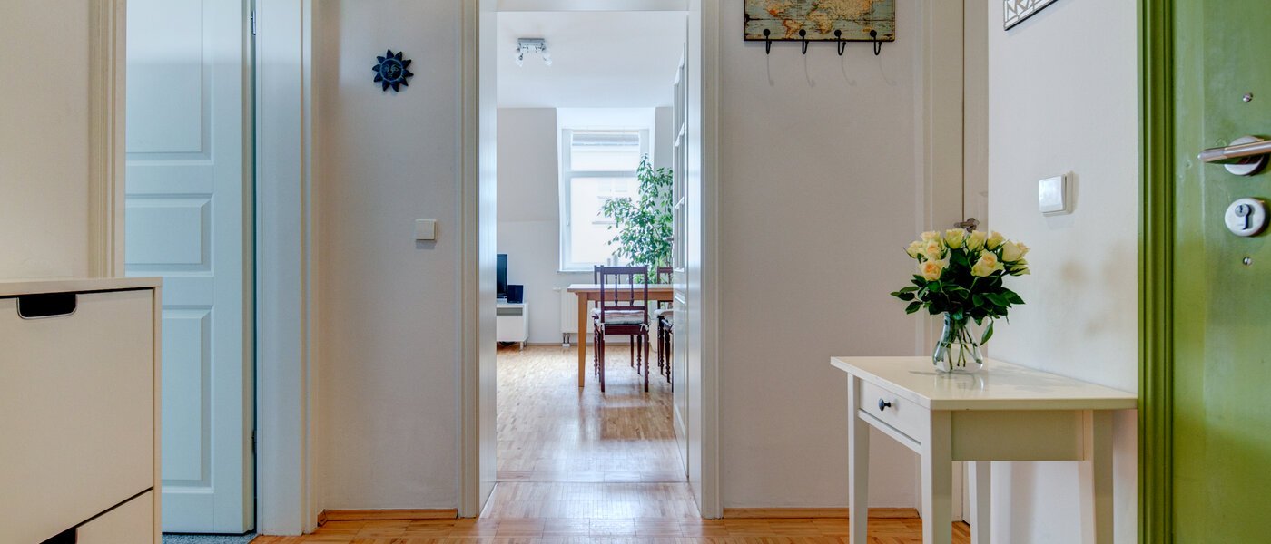 maisonette München Lehel 01 hall 9580