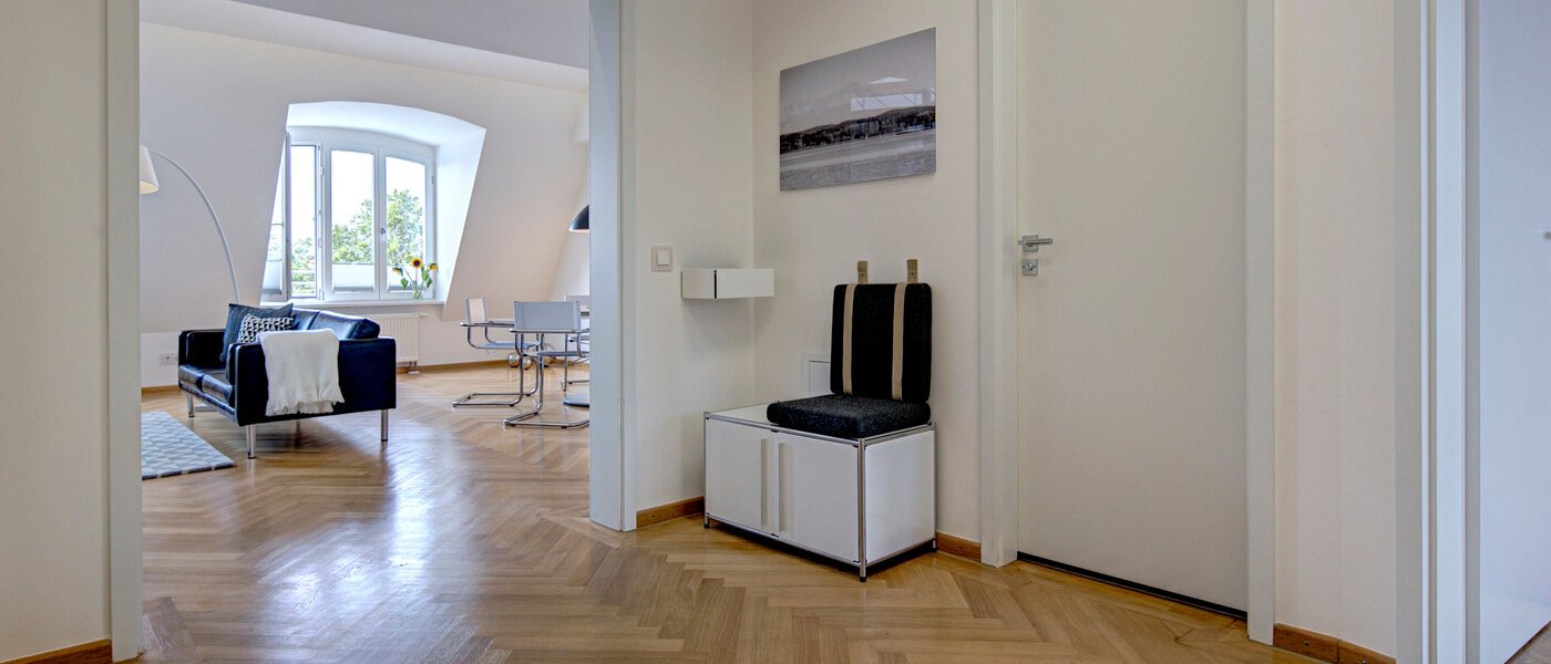 roof terrace apartment München Schwabing-Nord (zw. Belgrad- & Leopoldstraße) 01 hall 9584