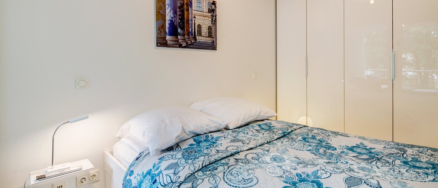 apartment München Glockenbachviertel 04 sleeping area 9591
