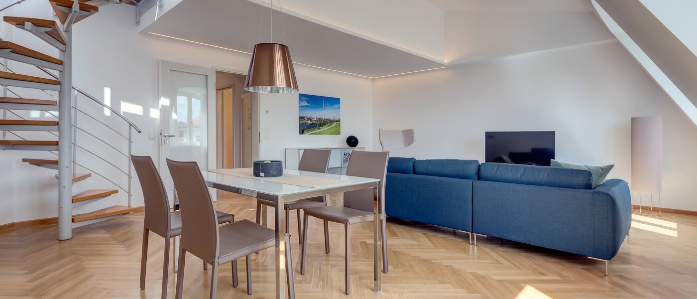 roof terrace apartment München Schwabing 02 living room 9602