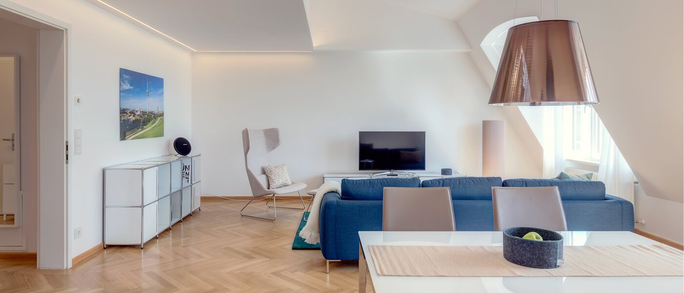 roof terrace apartment München Schwabing 03 living room 9602