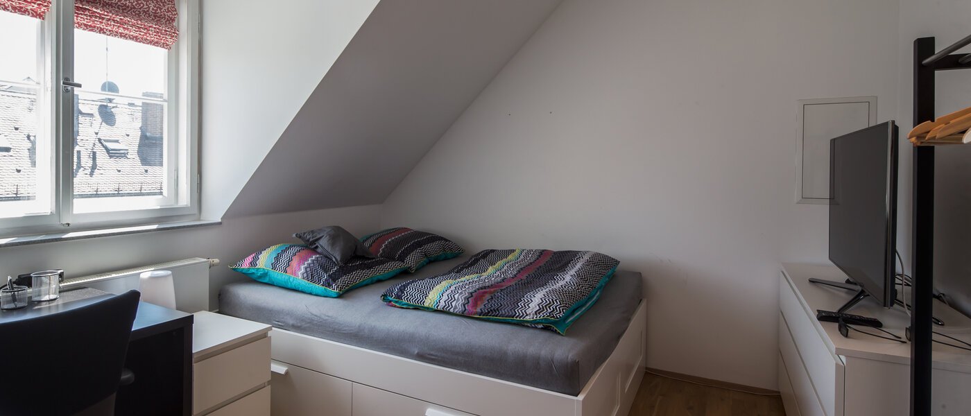 roof terrace apartment München Maxvorstadt - Universitätsviertel 01 2. sleeping area 9606