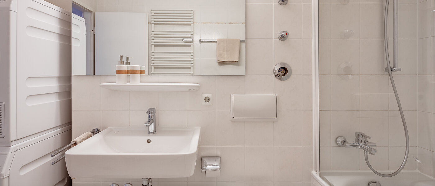apartment München Maxvorstadt - Museumsviertel 02 bathroom 9616