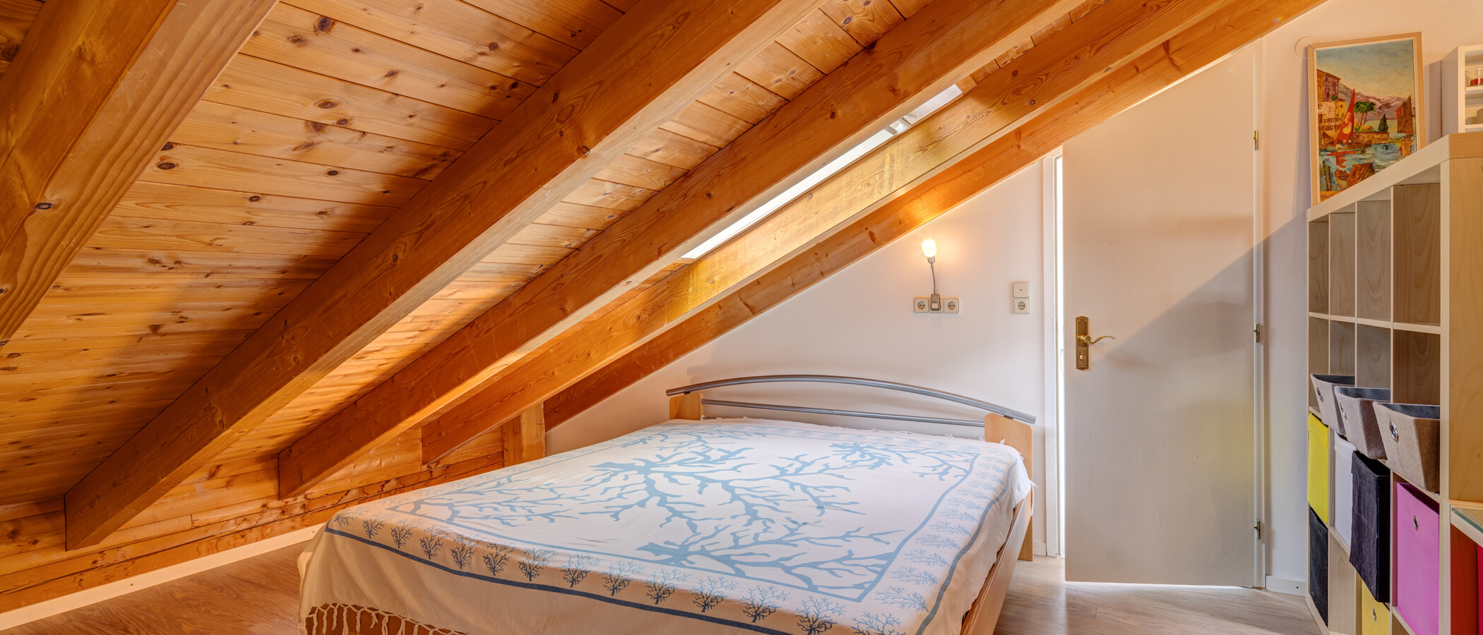 attic apartment Gauting 01 sleeping area 9625