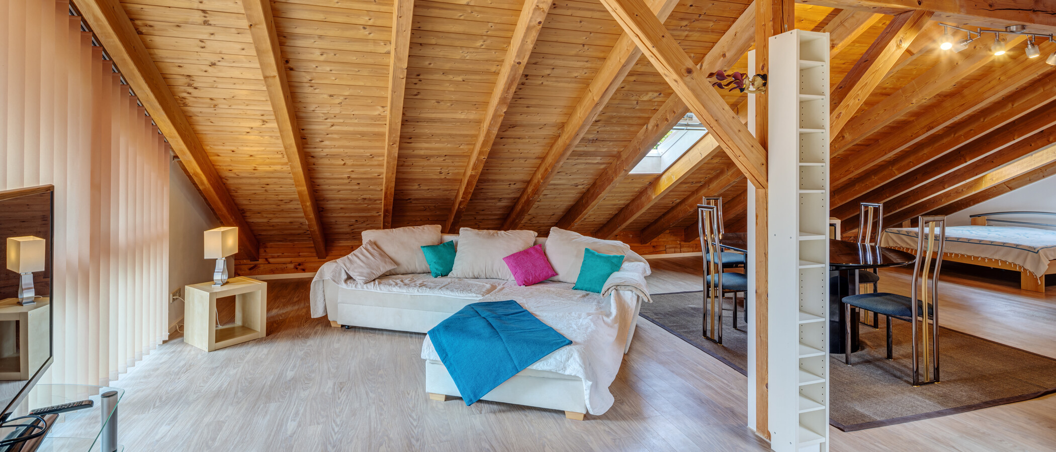 attic apartment Gauting 01 living area 9625