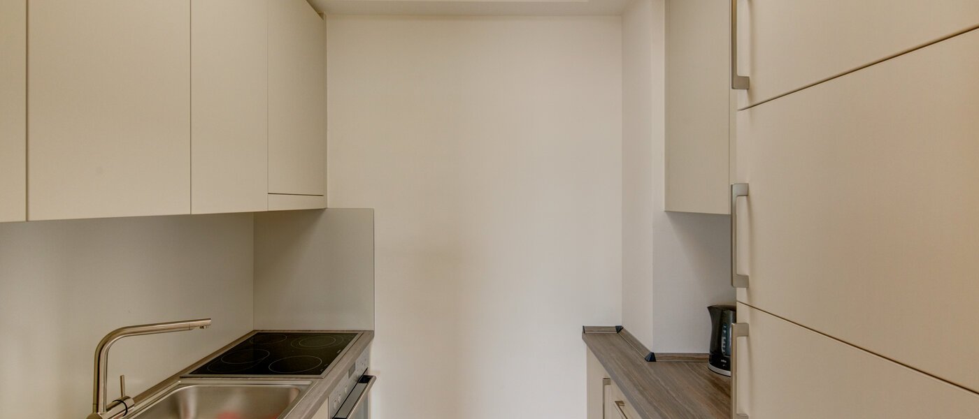 apartment München Großhadern 01 kitchen 9626