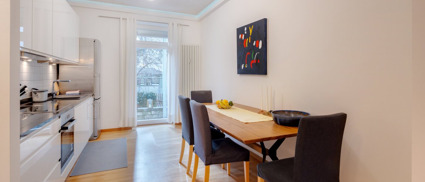 apartment München Haidhausen 01 kitchen 9630