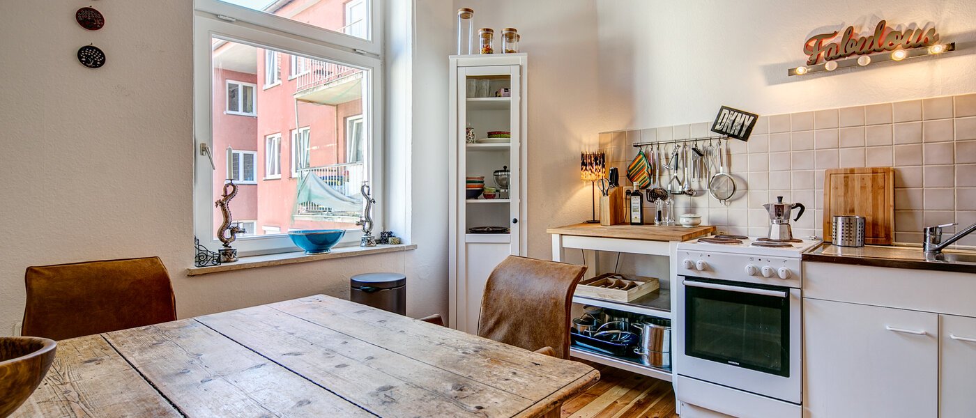 apartment München Schwanthalerhöhe 02 living room 9636