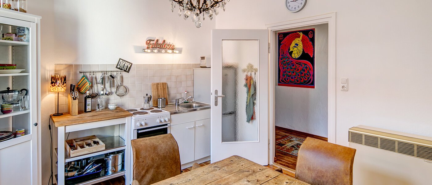 apartment München Schwanthalerhöhe 03 living room 9636