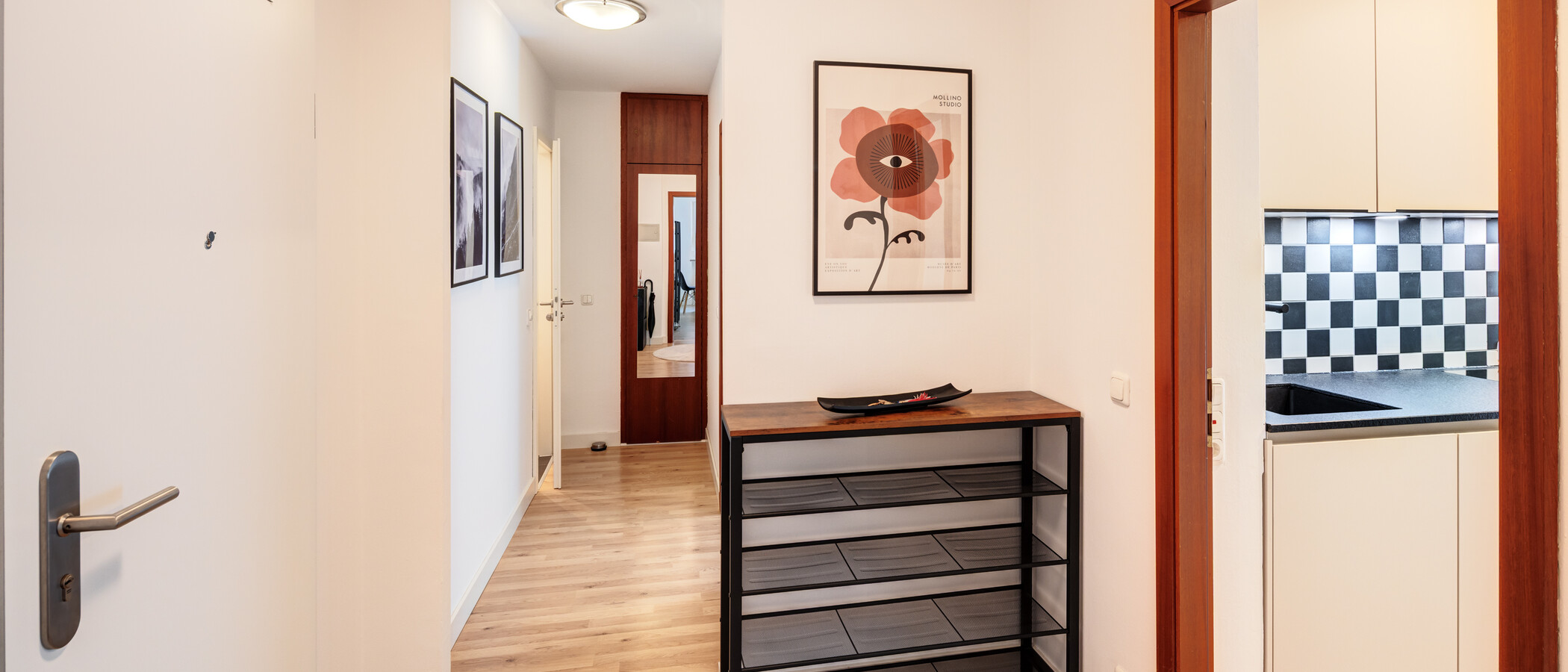 apartment München Lehel 03 hall 9663