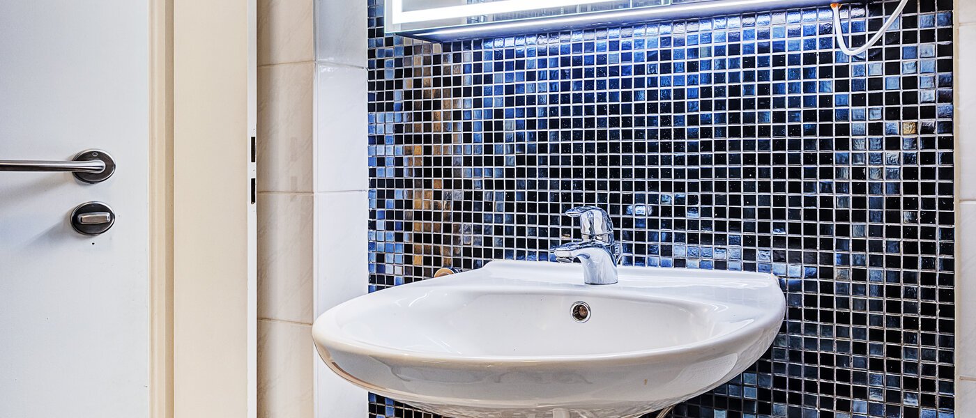 apartment München Maxvorstadt 04 bathroom 9664