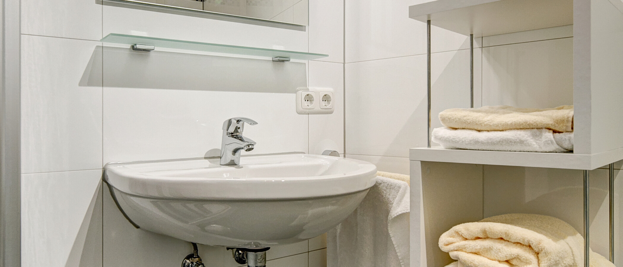 apartment Brunnthal 05 bathroom 9674