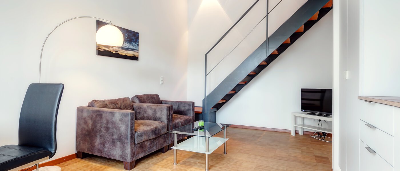 maisonette-gallery apartment Unterschleißheim Lohhof 02 living room 9676