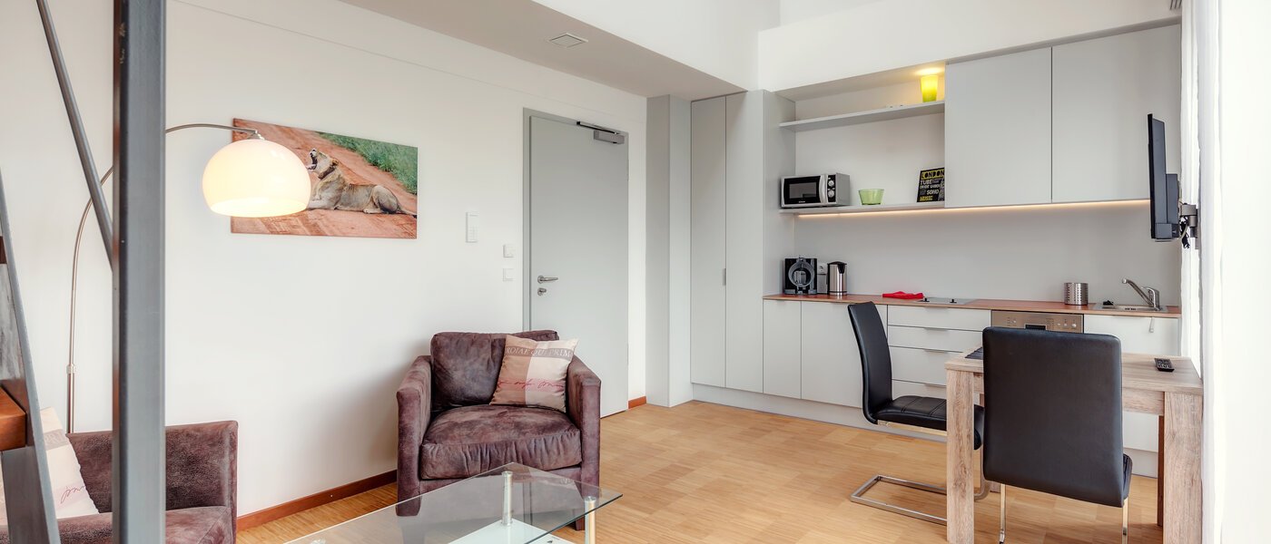 maisonette-gallery apartment Unterschleißheim 03 living room 9678