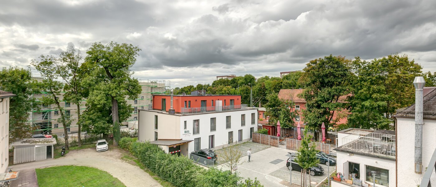 maisonette-gallery apartment Unterschleißheim 01 view 9678