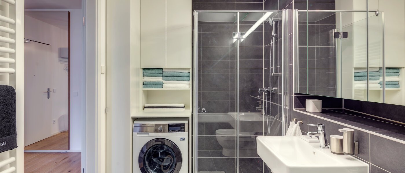 apartment München Isarvorstadt 03 bathroom 9687