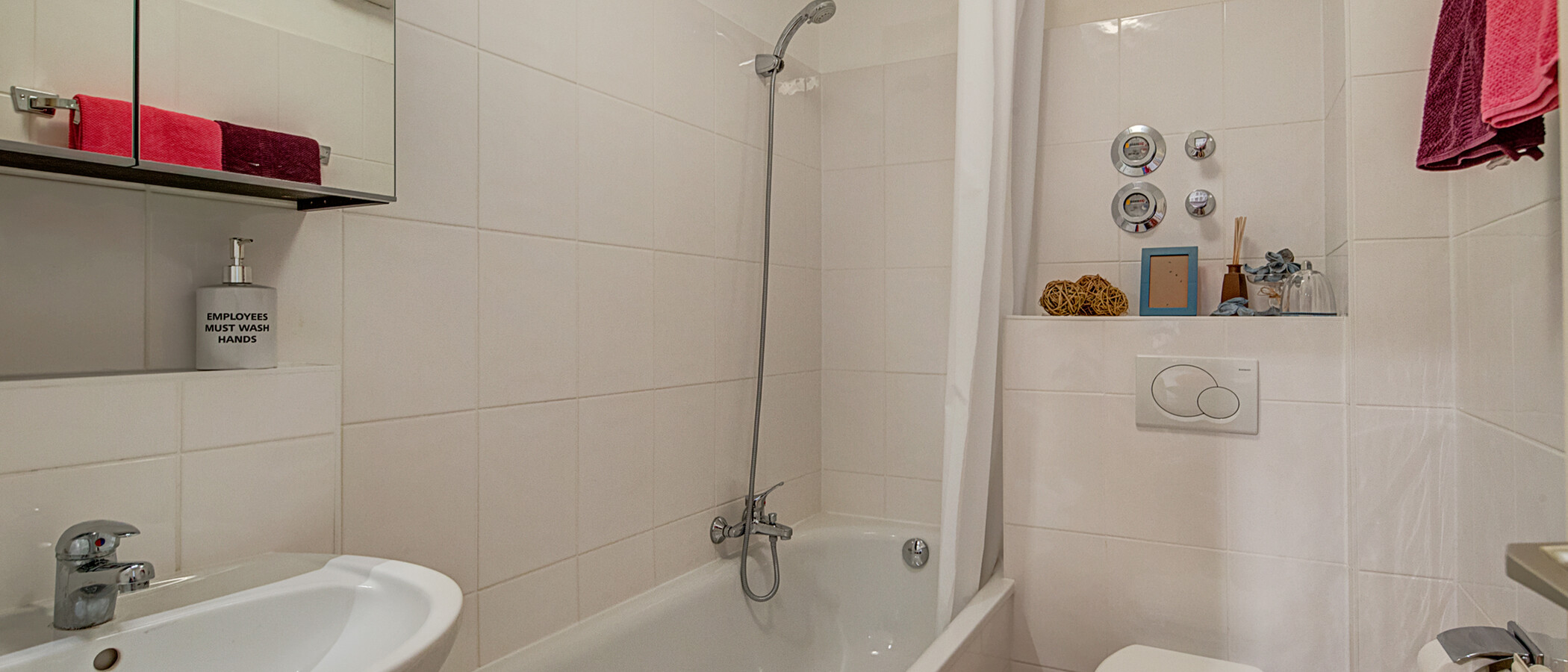 apartment München Isarvorstadt 01 bathroom 9707
