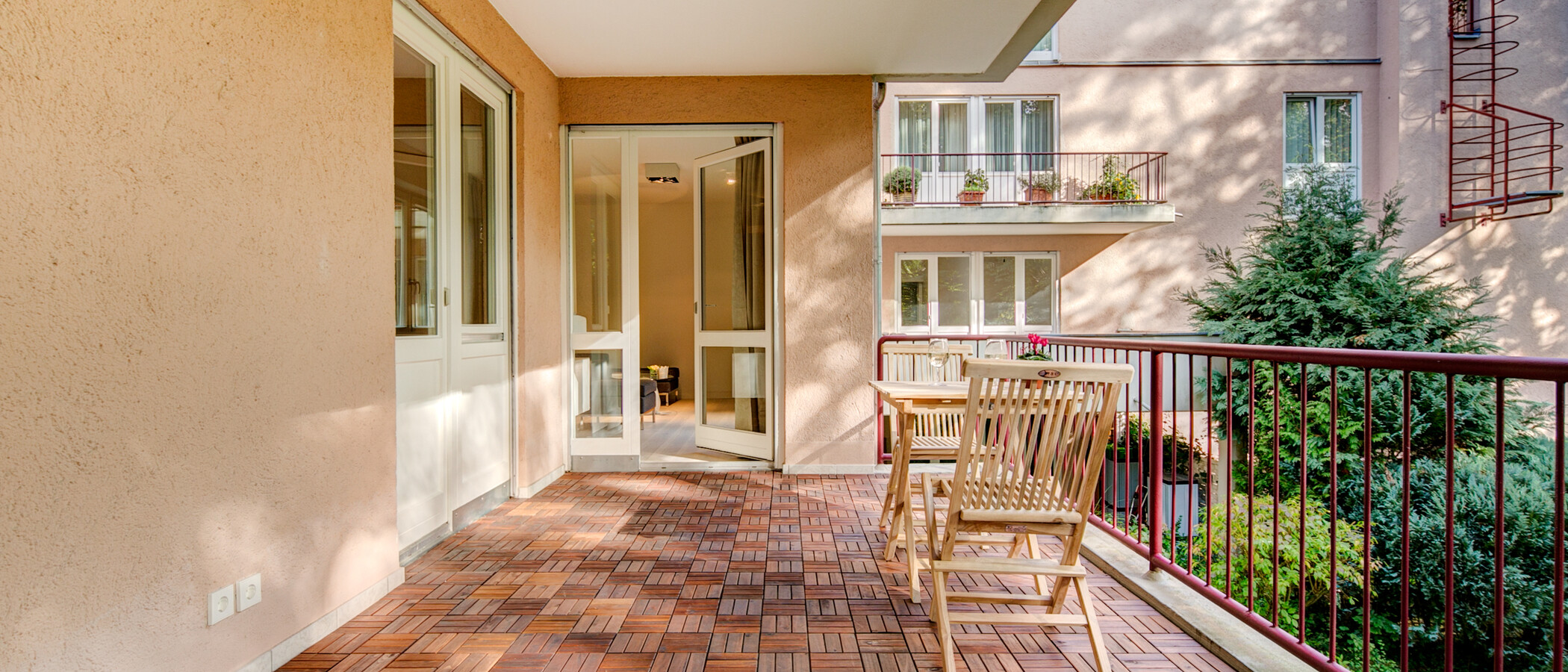 apartment München Herzogpark 04 terrace 9714