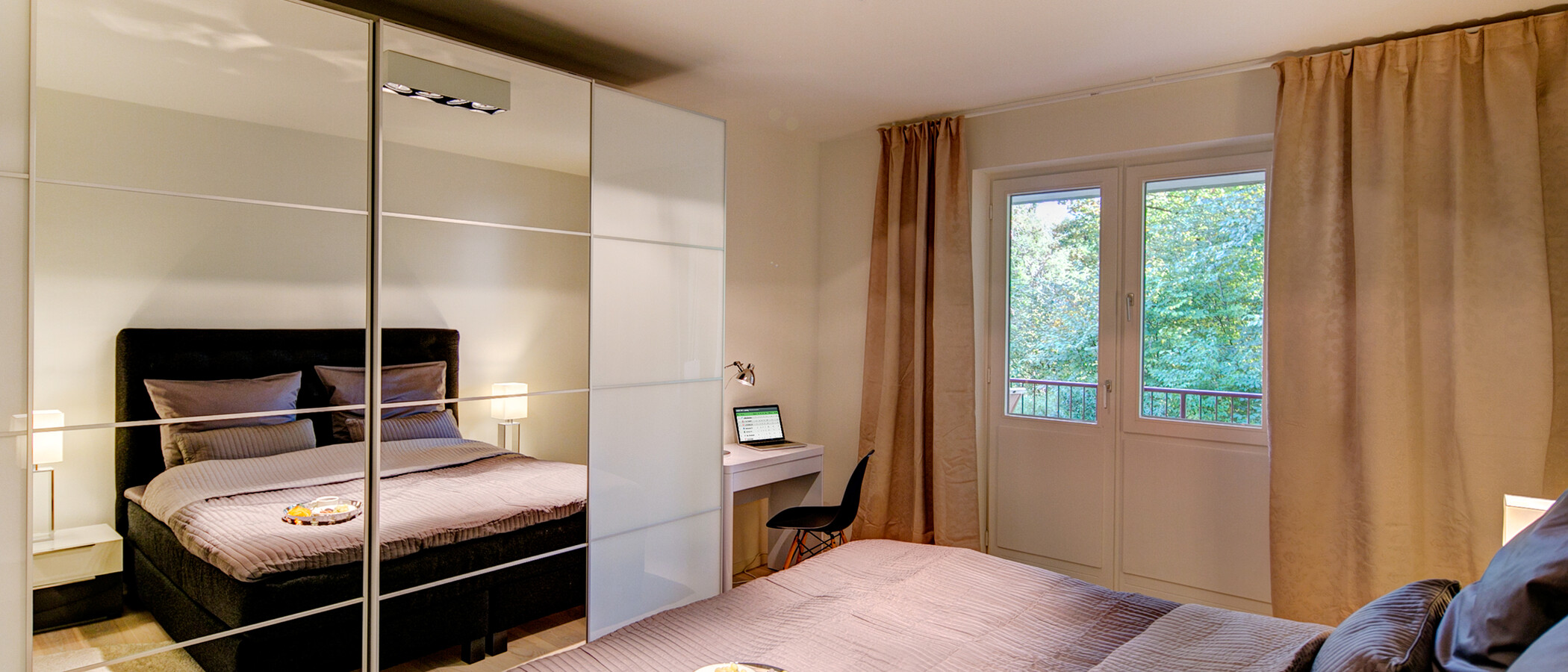apartment München Herzogpark 02 sleeping area 9714