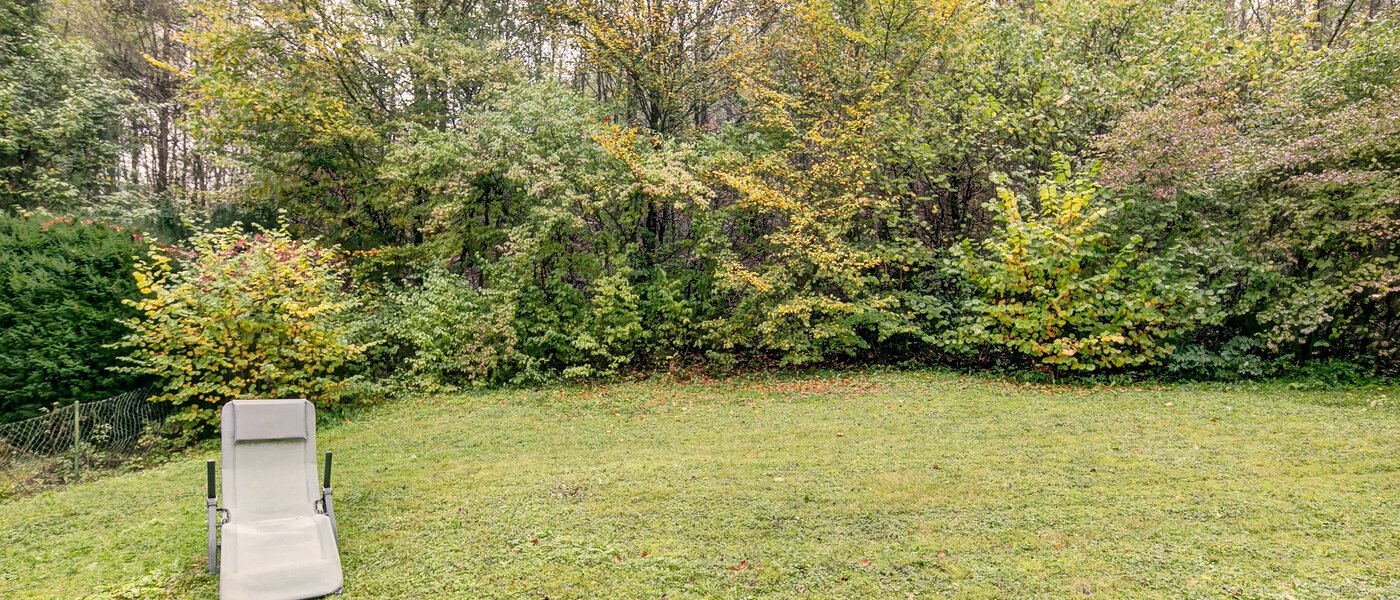 apartment with garden 	 Gauting Stockdorf 02 garden 9728