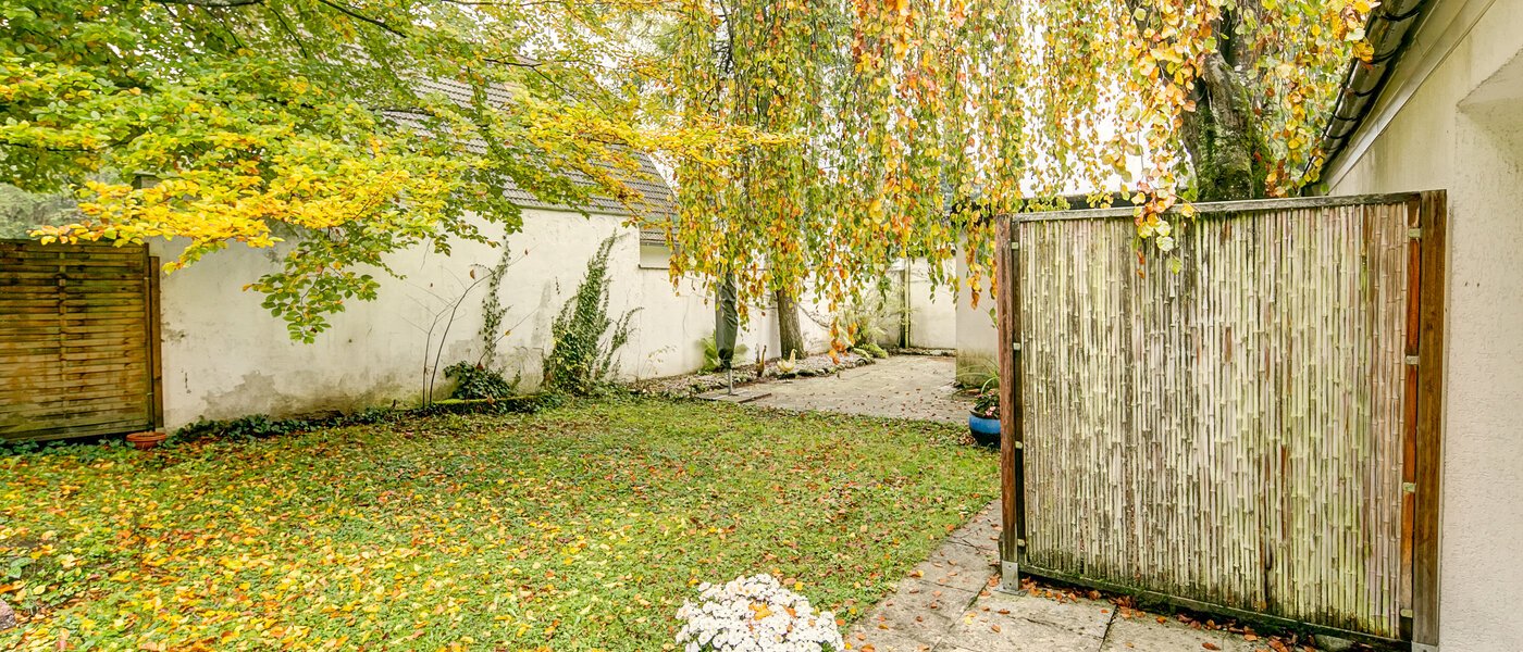 apartment with garden 	 Gauting Stockdorf 03 garden 9728