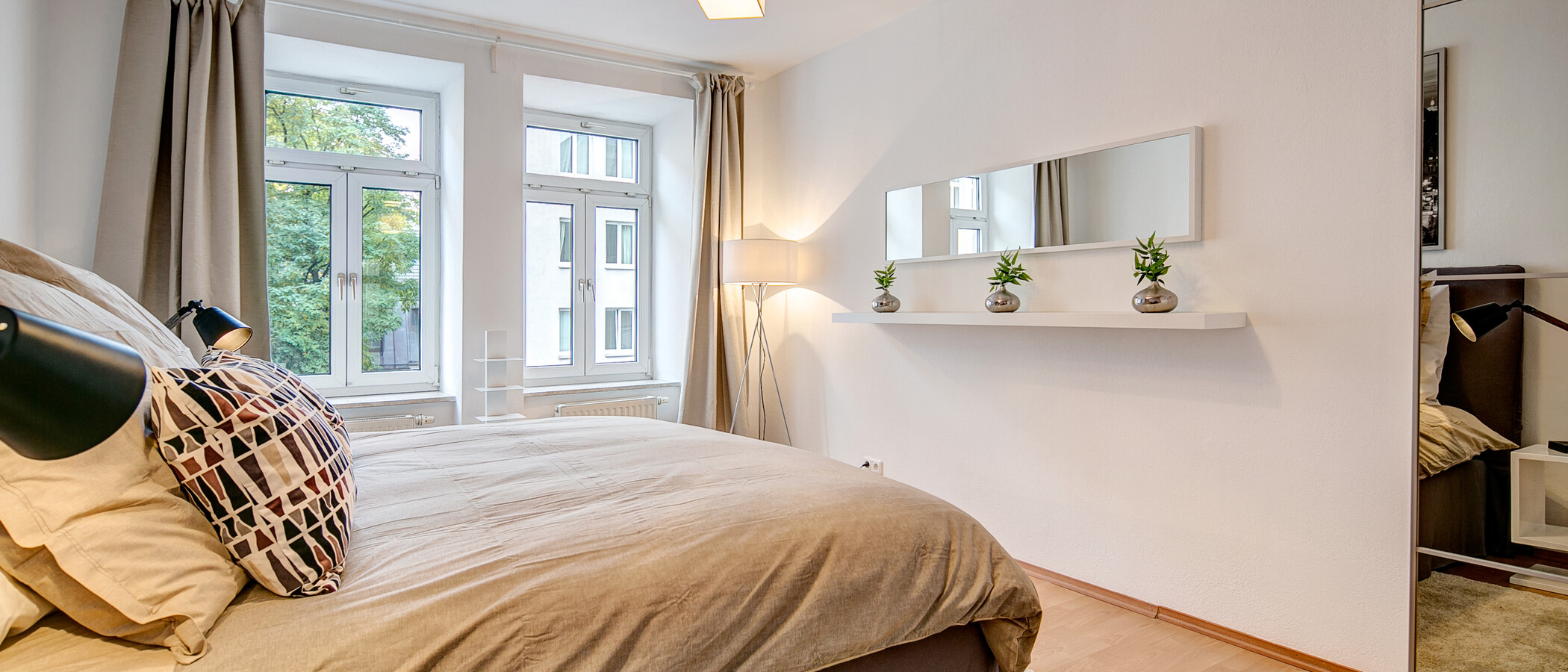 apartment München Maxvorstadt - Rund um den Josephsplatz 03 sleeping area 9730