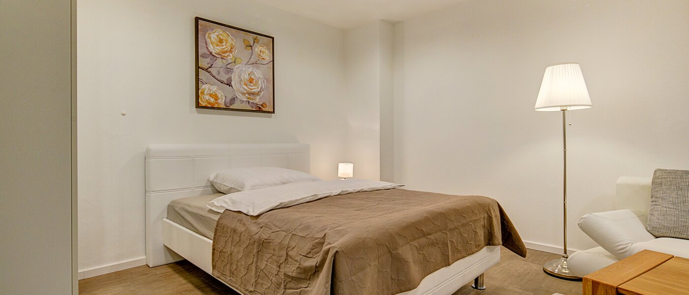 apartment München Maxvorstadt - Westen 01 sleeping area 9732