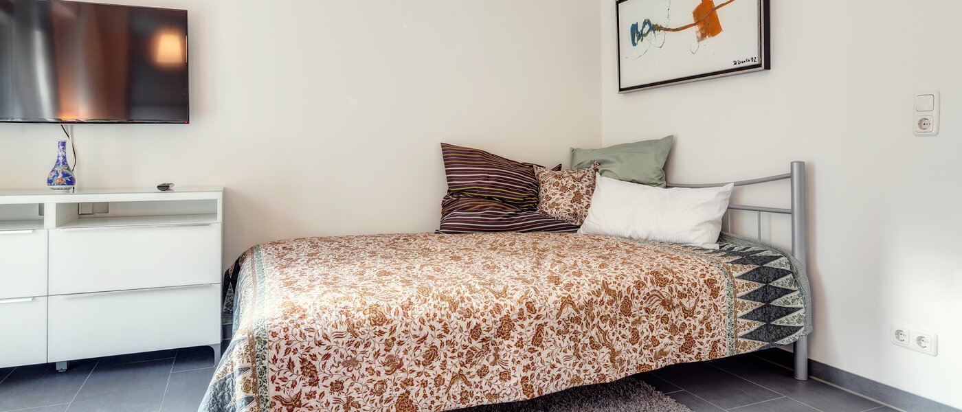 studio München Schwabing (rechts der Leopoldstraße) 01 sleeping area 9736