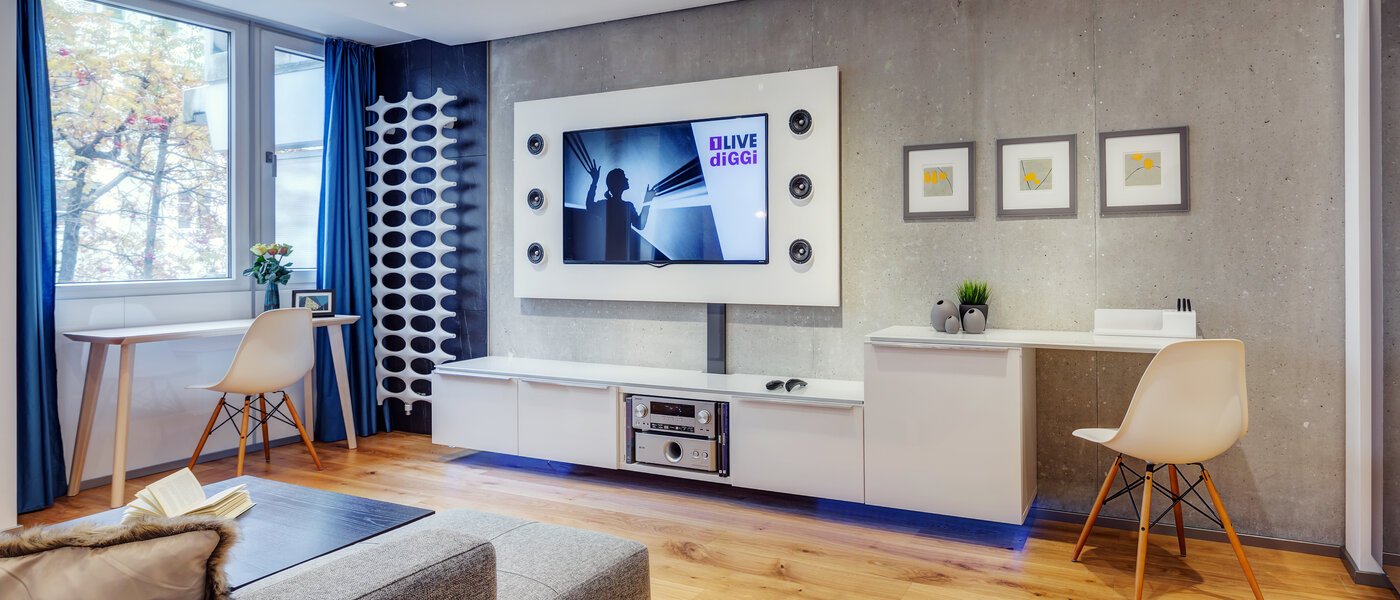 studio München Neuhausen 02 living room 9737