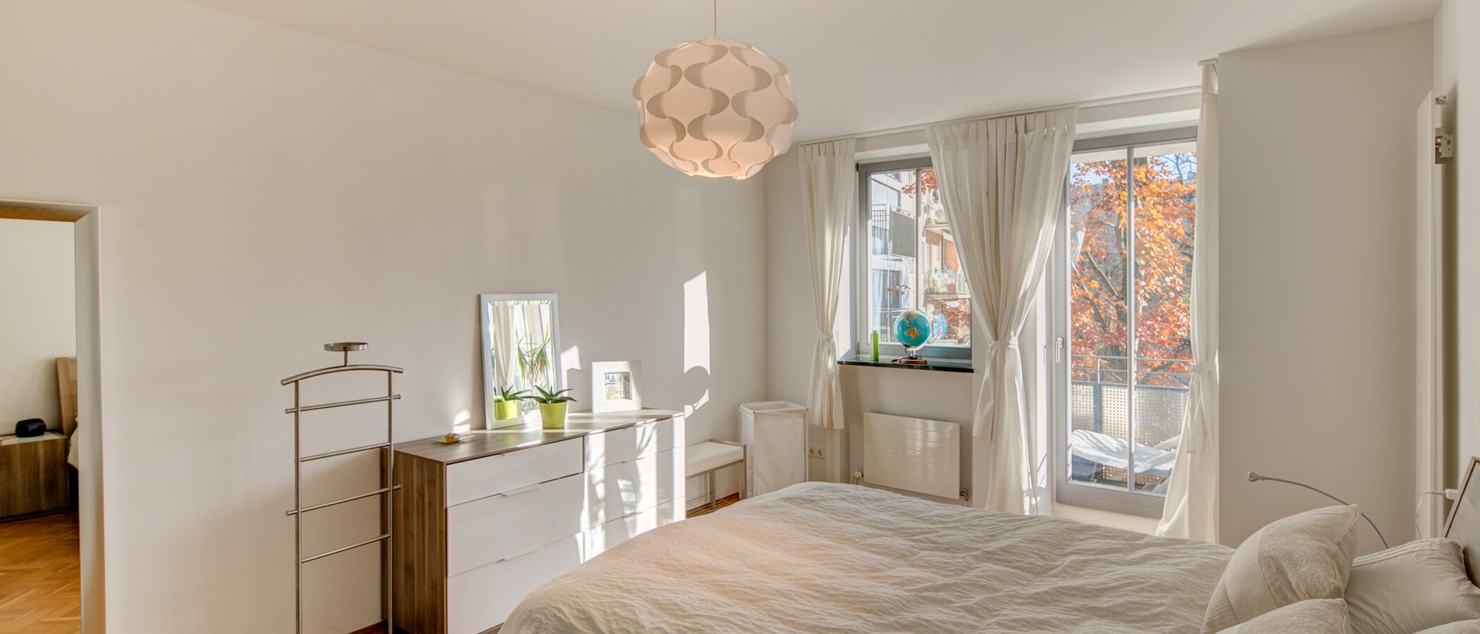 apartment München Haidhausen 02 sleeping area 9754