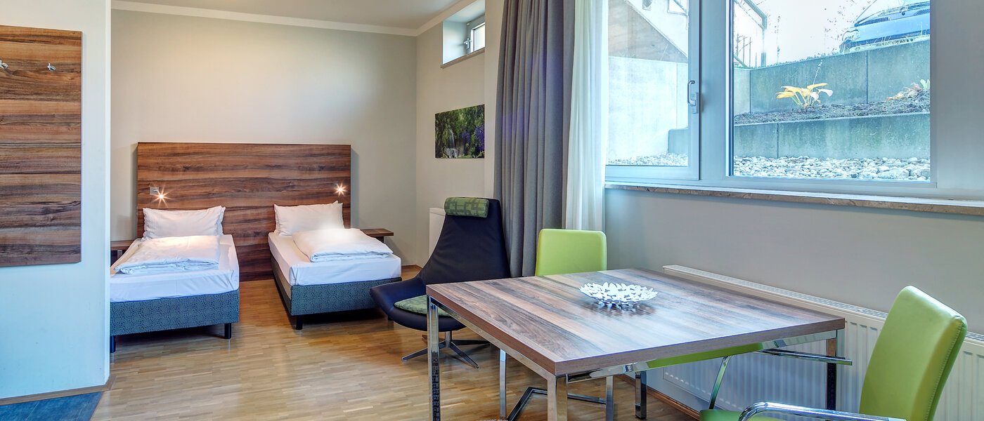 apartment Ismaning 02 living room 9764