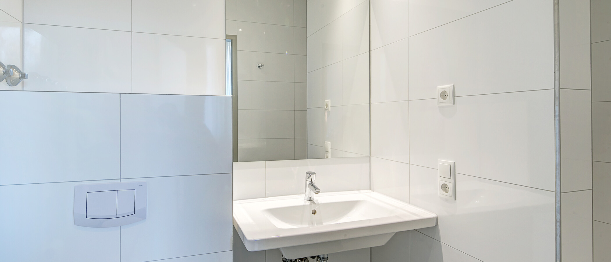 apartment Ismaning 03 bathroom 9770