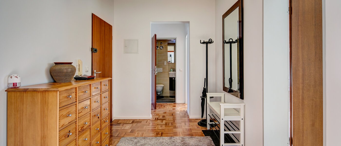 apartment München Berg am Laim 02 hall 9783