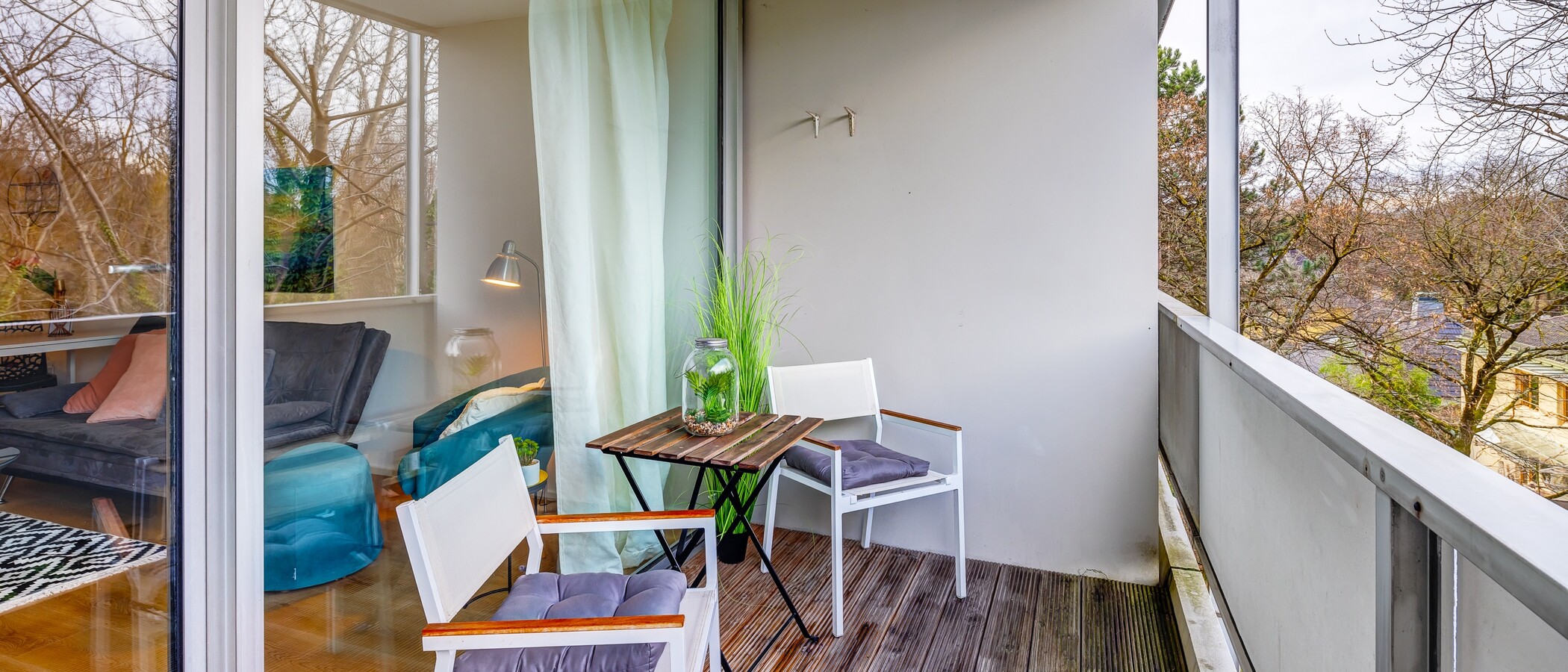 apartment München Schwabing-Nord (zw. Leopoldstraße & Englischen Garten) 01 loggia 9789