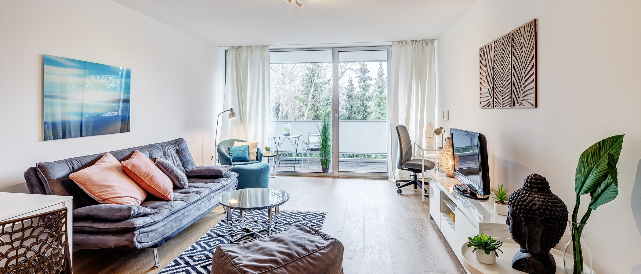 apartment München Schwabing-Nord (zw. Leopoldstraße & Englischen Garten) 04 living area 9789