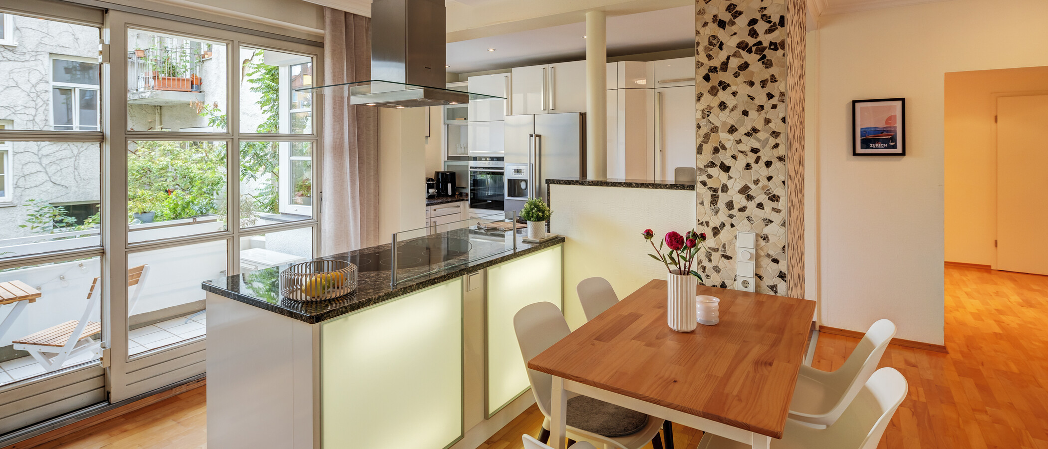 apartment München Maxvorstadt 01 kitchen 9792