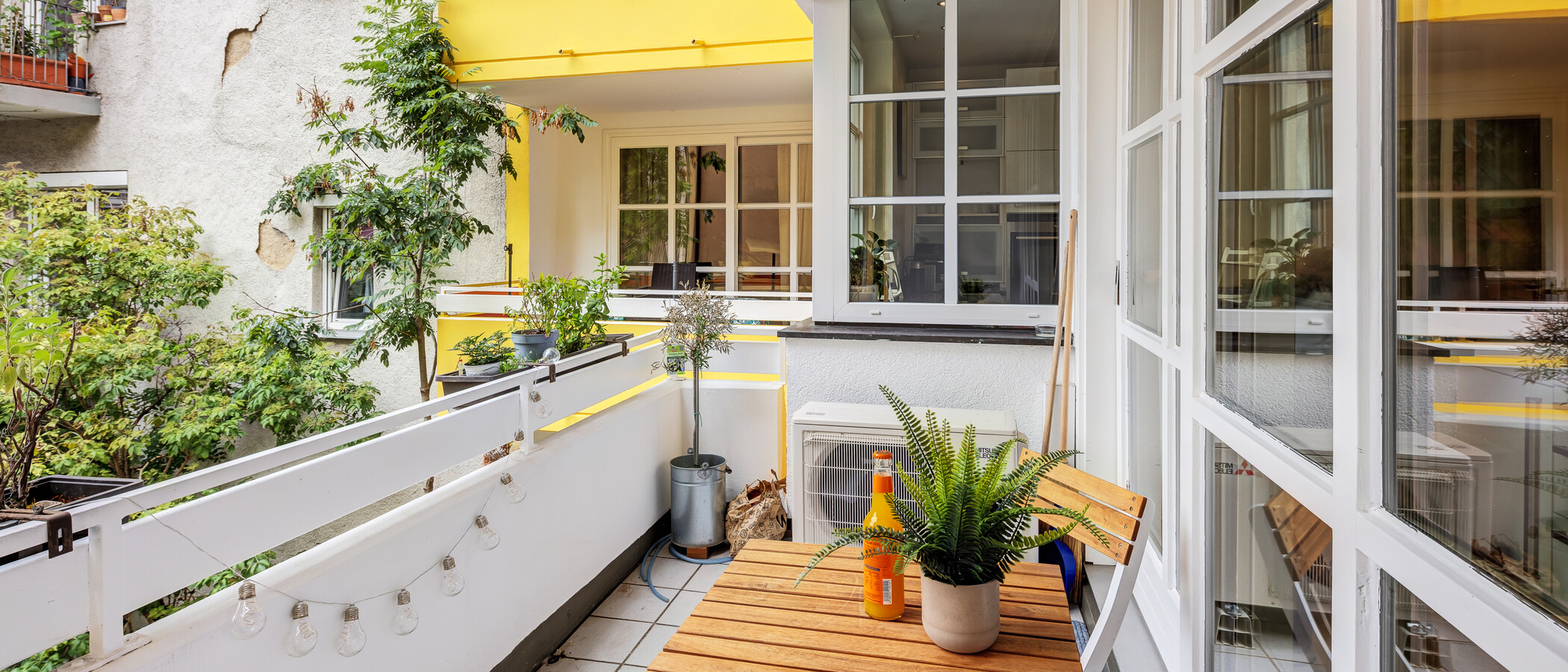 apartment München Maxvorstadt 03 balcony 9792