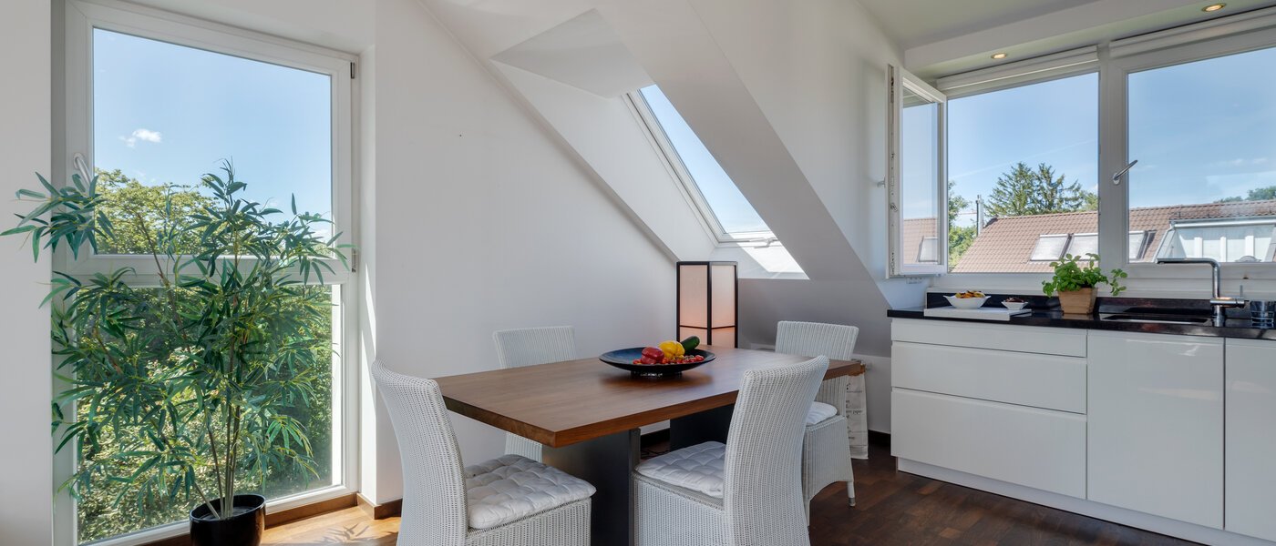 roof terrace apartment München Untermenzing 04 living area 9794